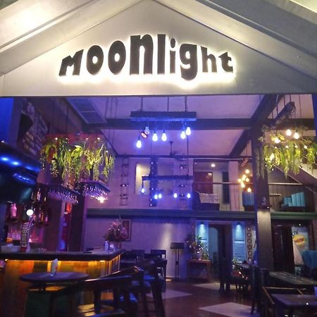 Moonlight Villa Пном Пен Екстериор снимка